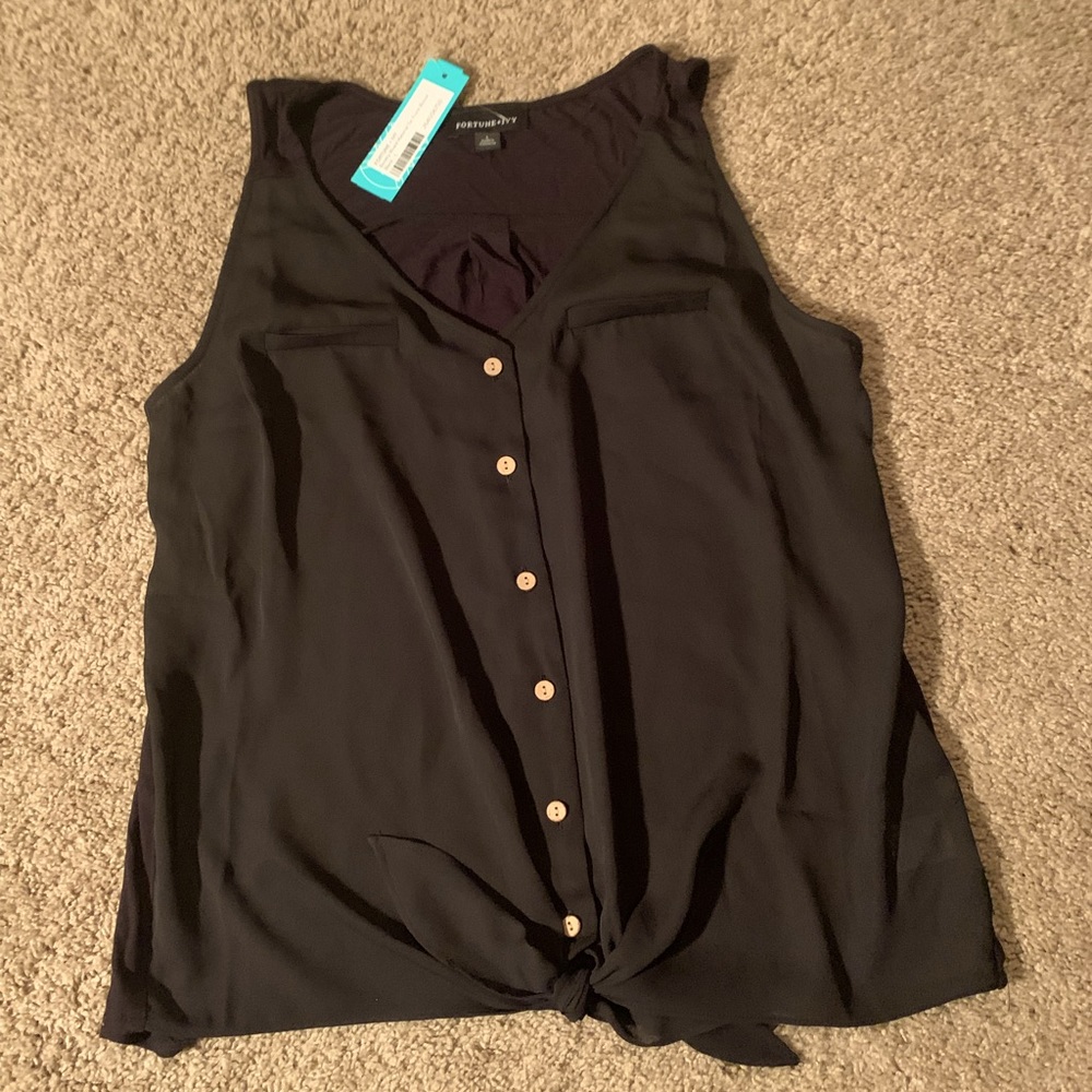 Fortune & Ivy casual tank. Size Large